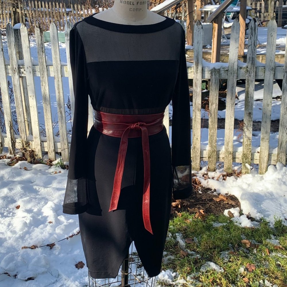 💗 HOST PICK 💗   Joseph Ribkoff Black/Nude Stretchy Top